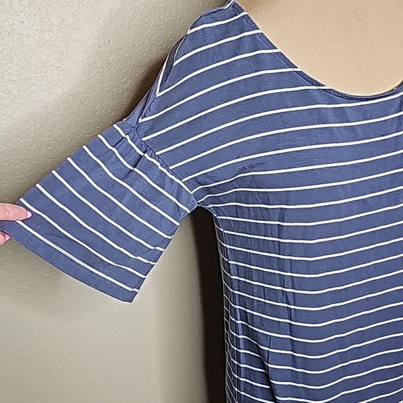 Garnet Hill Small Blue Gray stripe Ruffle Sleeve tee shirt dress - Picture 3 of 7